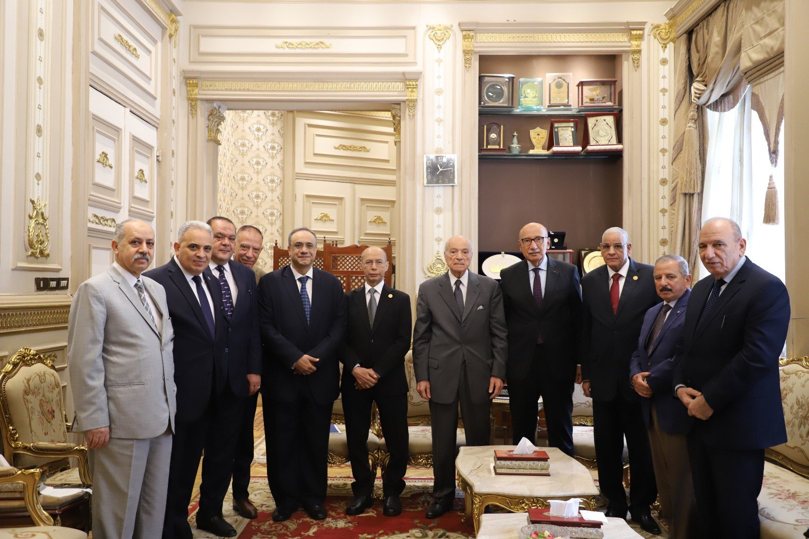 رئيس محكمة النقض يستقبل المستشار عادل عبد الحميد وزير العدل الأسبق