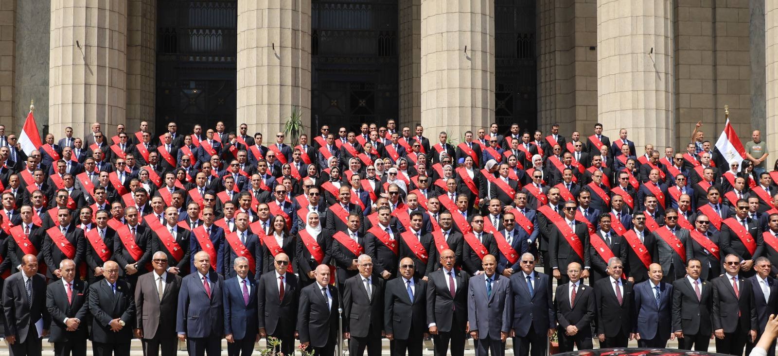 رئيس محكمة النقض ووزير العدل يشهدان أداء ٢٢٤ قاضياً اليمين القانونية تمهيداً لاستلام عملهم بالمحاكم الابتدائية